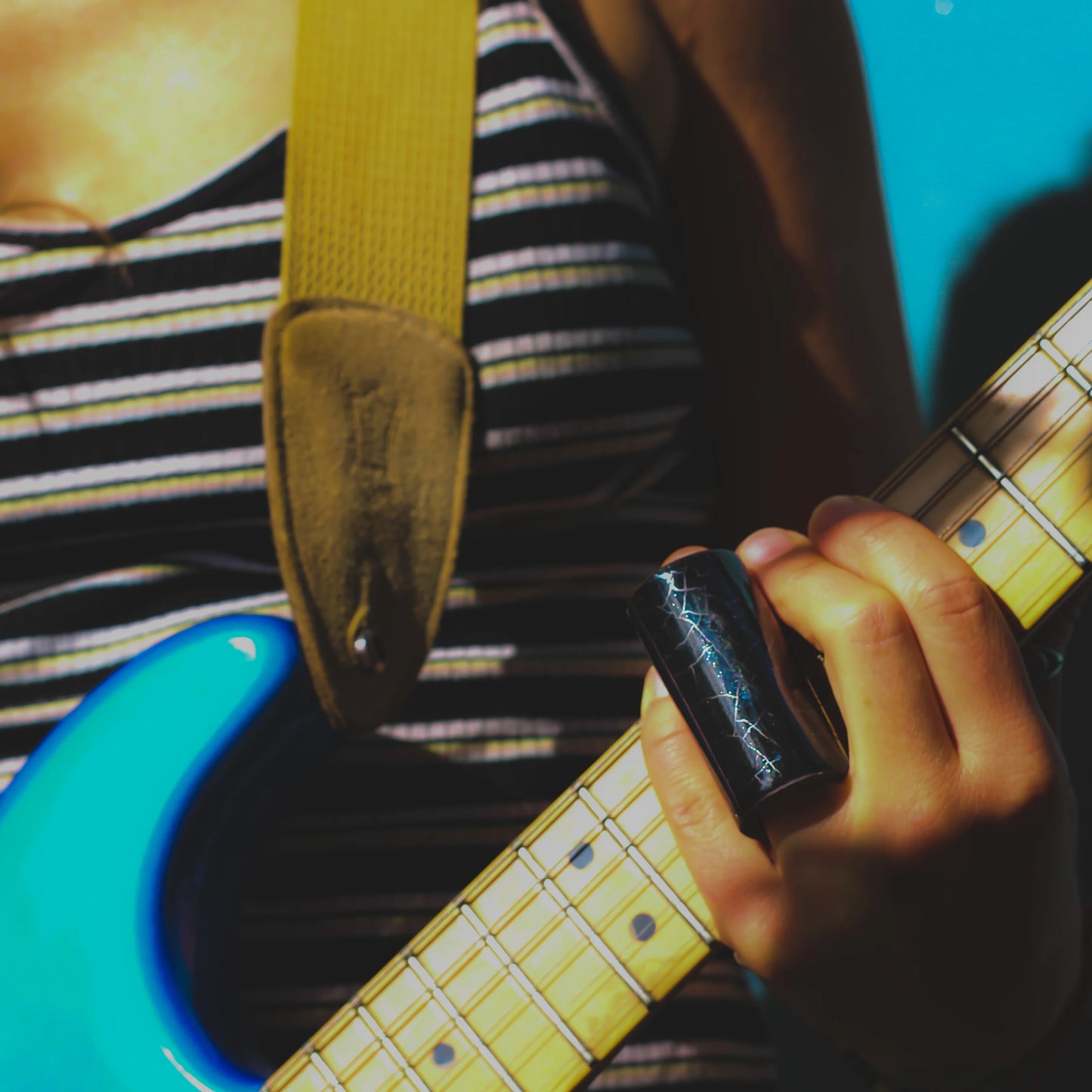 Shadow Guitar Slide